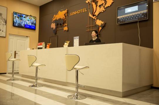 骏怡连锁酒店(滨海育才高中店)