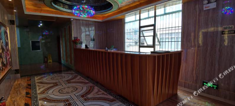 马山隆都酒店图片