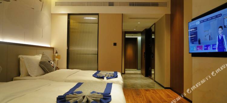 宝兴夹金山大酒店图片