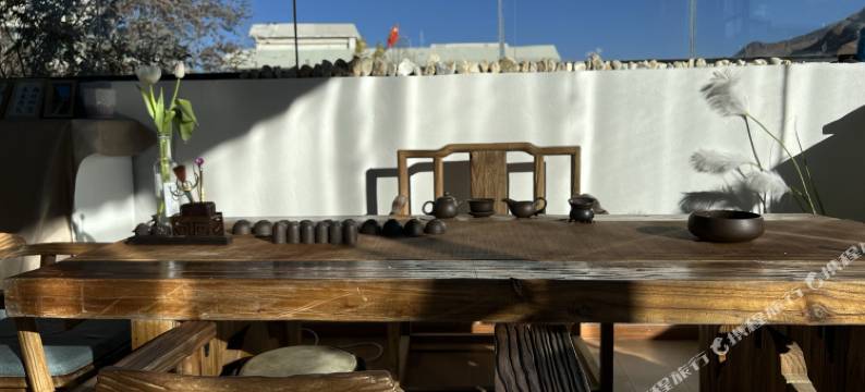 拉萨凡尘民宿(大昭寺八廓街店)图片