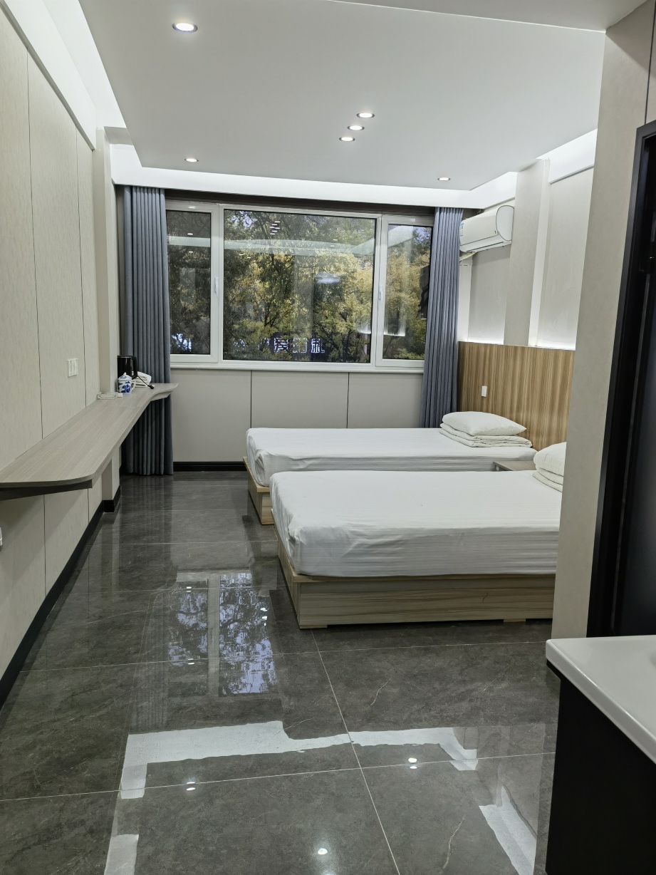 Weixian Friendship Hotel Hotel Overview