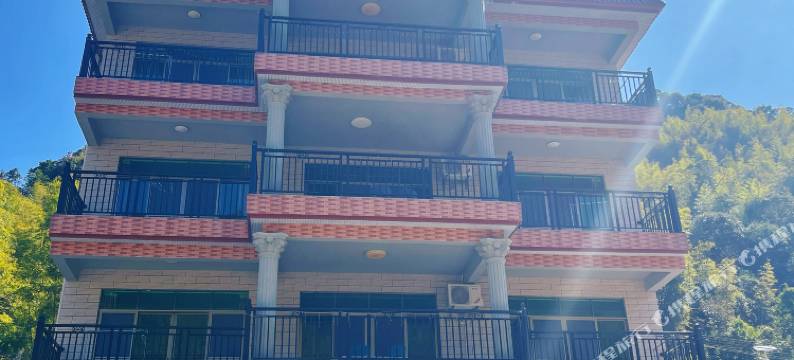 龙门南昆山益留居山庄图片