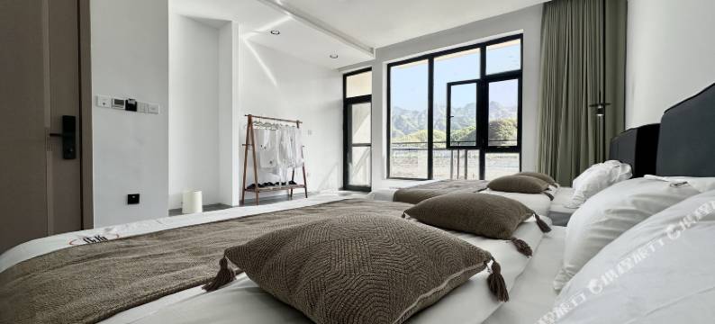 野三坡卿栖·日月与卿民宿(百里峡店)图片