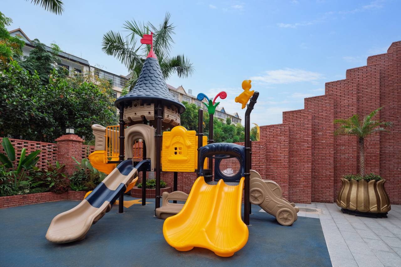 明宇丽呈阿德缦酒店(西双版纳景洪曼弄枫勐泐大佛寺店)图片