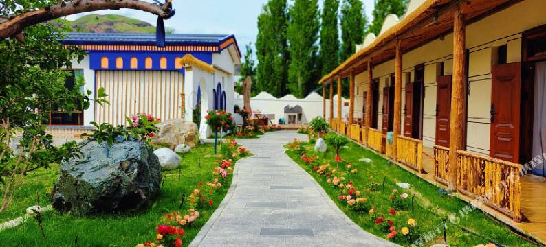 霍城县半山间民宿(果子沟牧场店)图片