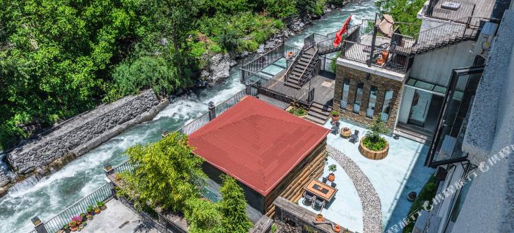 毕棚沟山果民宿图片