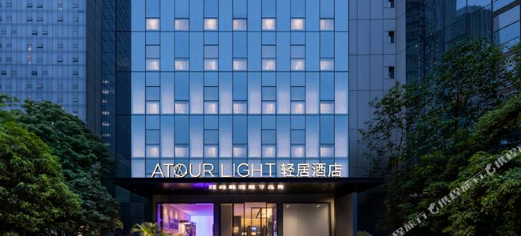 南昌秋水广场双子塔轻居酒店图片