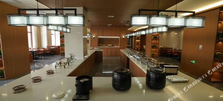 金莲花酒店(正蓝旗忽必烈广场店)图片