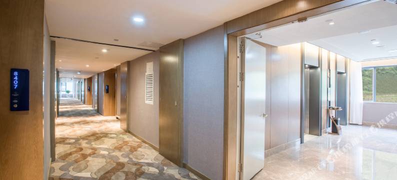 贵怡·酒店(贵阳观山湖区西南国际商贸城店)图片