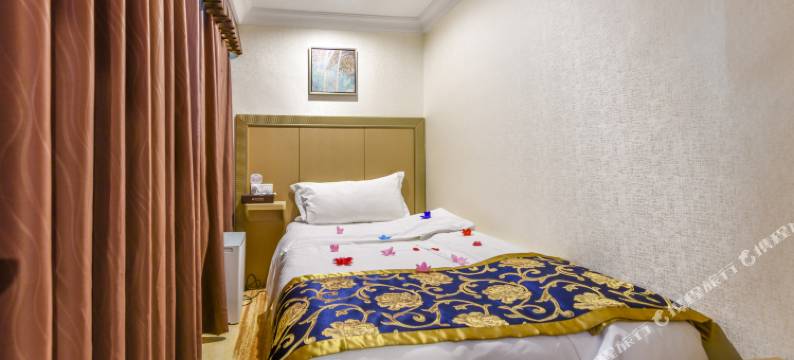 银湖酒店(珠海金湾机场店)图片