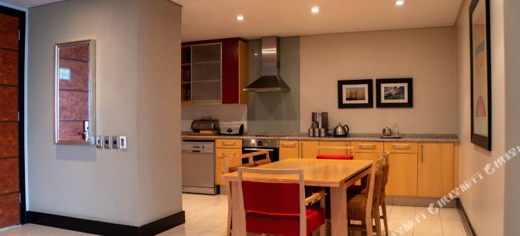 拉斐尔套房公寓(Raphael Suites)图片