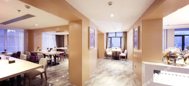 麗枫酒店(乌鲁木齐国际商贸城和田二街店)图片