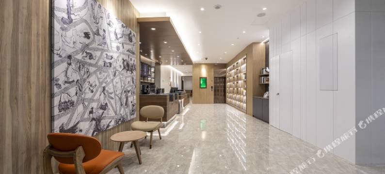 汉庭酒店(上海徐家汇宛平南路店)图片