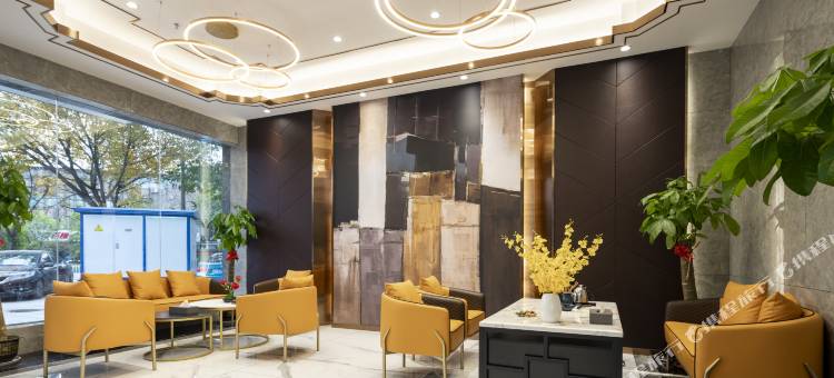 怡泊酒店(万达广场赣南科技学院店)图片