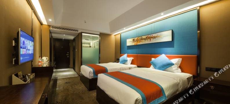 深圳依兰时尚精品酒店(宝龙地铁站店)图片