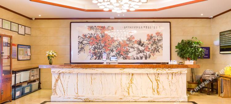 瑞达春天精品酒店(天津卫国道靖江路地铁站店)图片