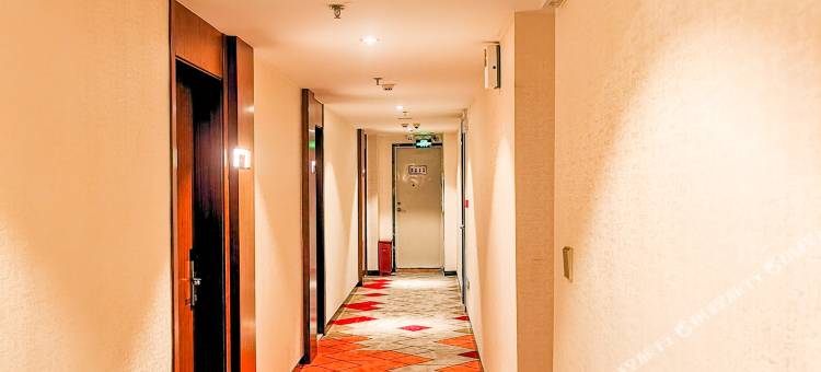 柏曼酒店(阳山店)图片