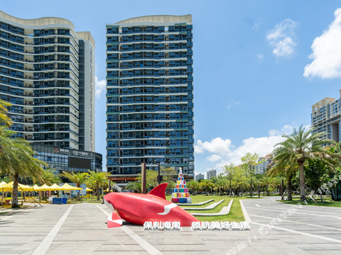三亚保利中铁中环广场铂丽度假公寓(大悦城店)