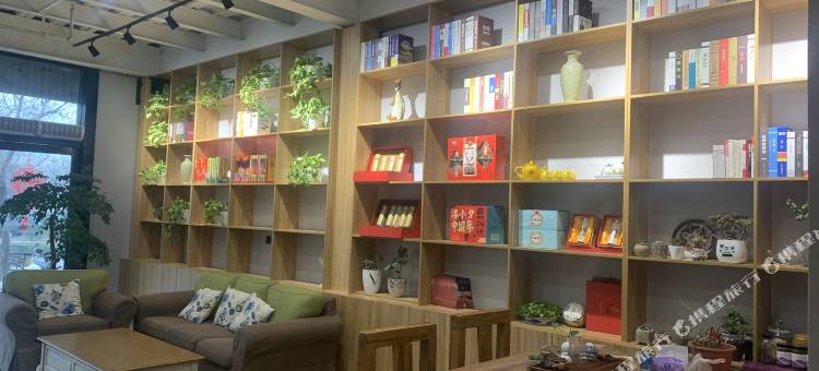 洛阳山水富地巨幕精品酒店(科大附中高新店)图片