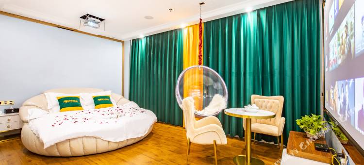 观韩酒店(潮州古城牌坊街广济桥店)图片