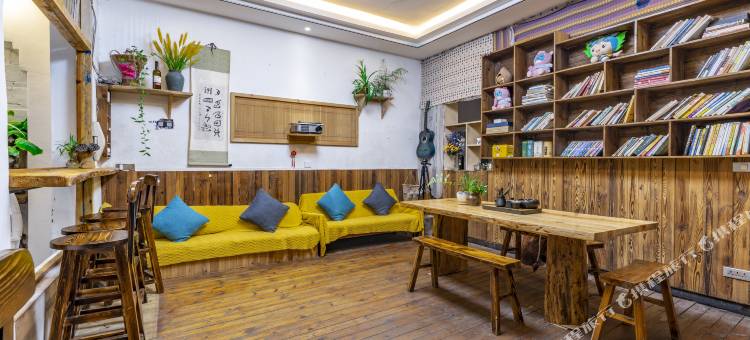 曲径·观山小筑(镇远古城店)图片