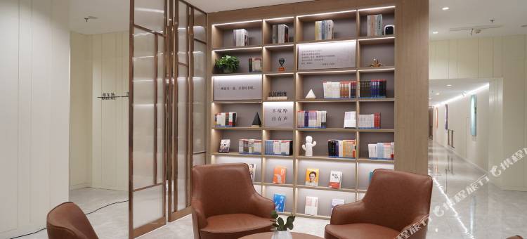 汉庭酒店(青岛胶州胶东机场阳光大厦店)图片