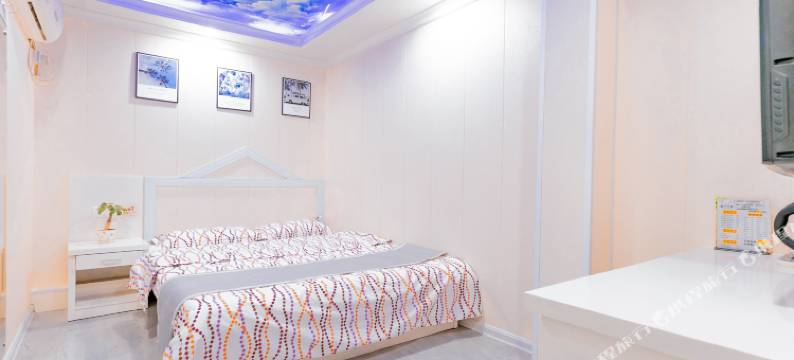 半步距离主题客栈(南京仙林大学城店)图片