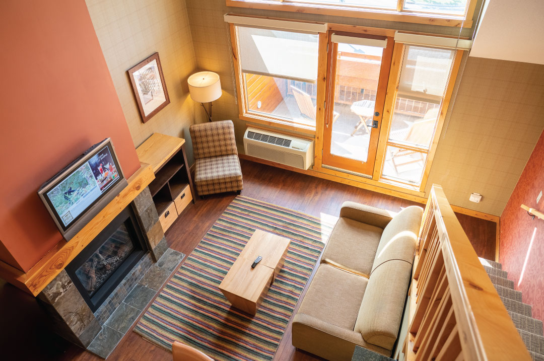 Fox Hotel and Suites Over view