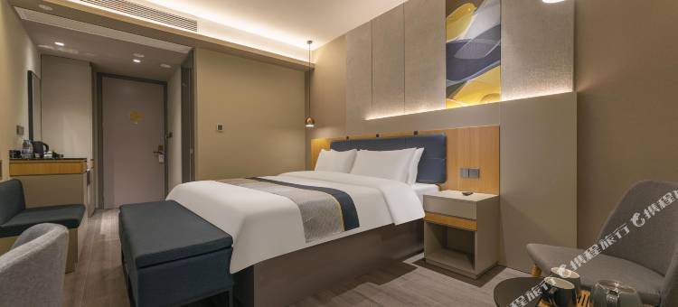 如家商旅酒店(宁波江北奥体中心金山路地铁站店)图片