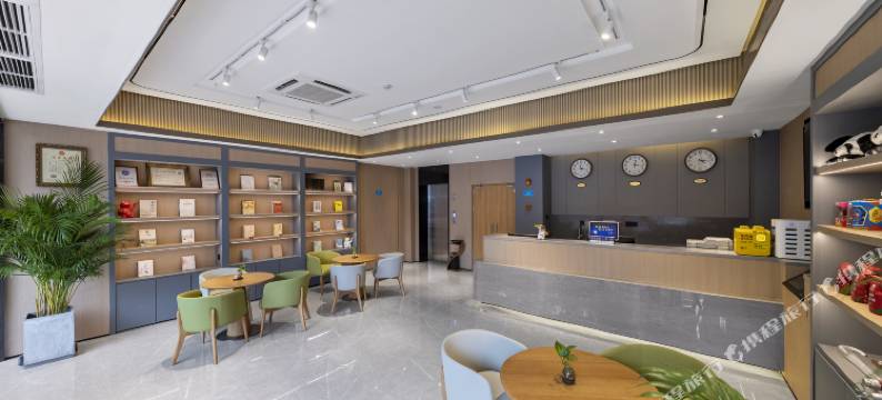 星宇隐蜀酒店(成都东站牛市口地铁站店)图片