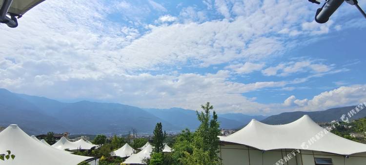 汉源梨乡别院野奢帐篷酒店图片