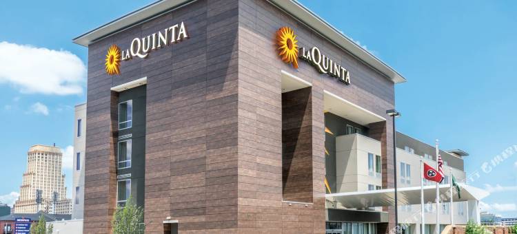 孟菲斯市中心拉昆塔温德姆套房酒店(La Quinta Inn & Suites by Wyndham Memphis Downtown)图片