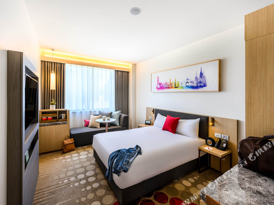 墨尔本中央宜必思酒店