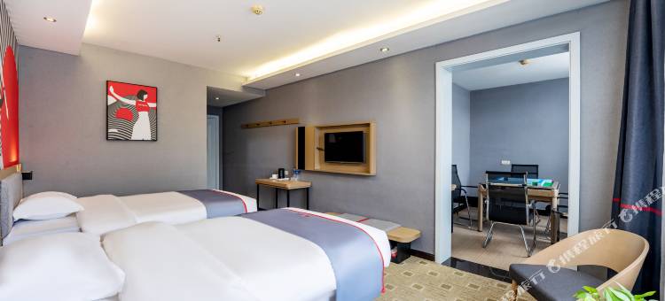 骏怡连锁酒店(英山英皇店)图片