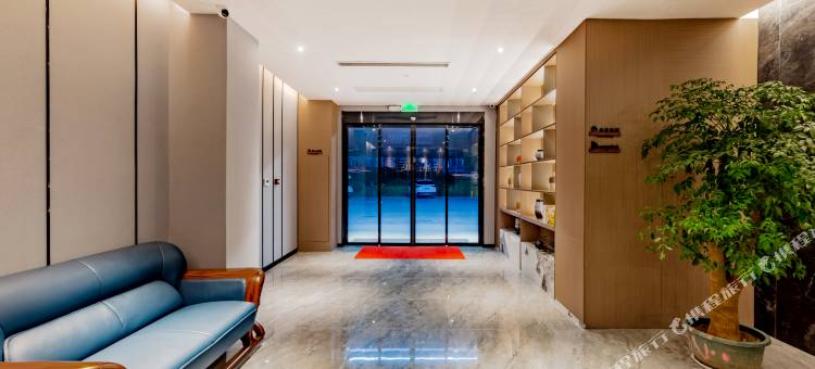 如家睿柏·云酒店(淮北相山区凤凰山食品博览园店)图片