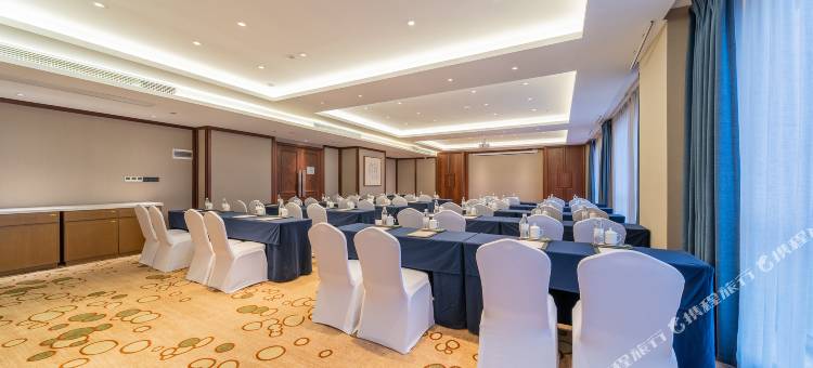 杭州滨江天街书香世家酒店图片