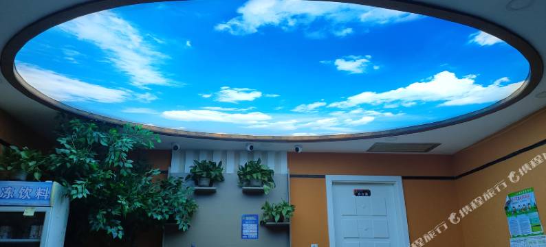 广州丽湾美宿(广州北站花城路地铁站店)图片