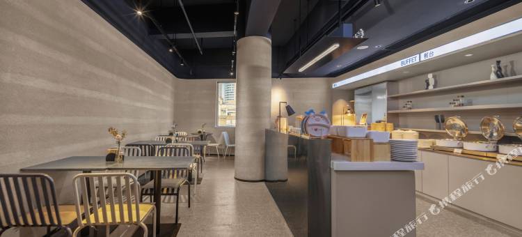 长沙国金中心芙蓉广场地铁站轻居酒店图片