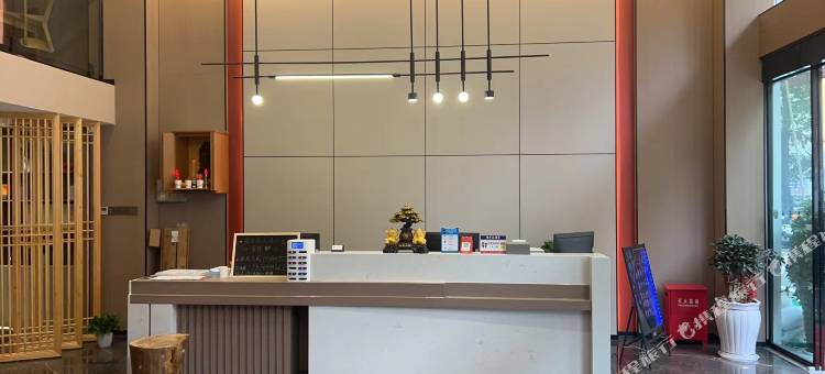 吉嘉雅居(武陵源国家森林公园店)图片