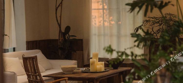 霍城隅里民宿(晃晃村店)图片