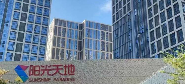 不晚Seeu·影院民宿(福州南站胪雷地铁站店)图片