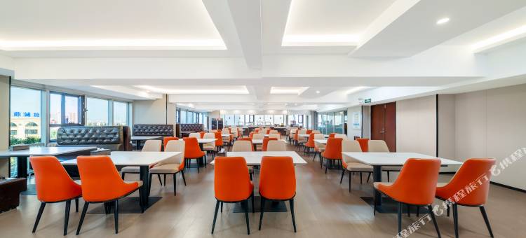 和颐至格酒店(克拉玛依石油西部钻探工程公司店)图片