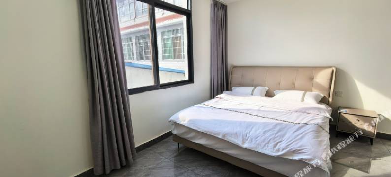 西昌向云端客栈图片