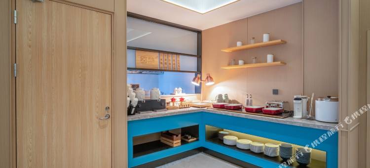 艺龙安悦酒店(杭州钱江新城婺江路地铁站店)图片