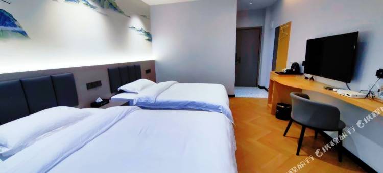 云漫宾馆(宜宾莱茵春天店)图片