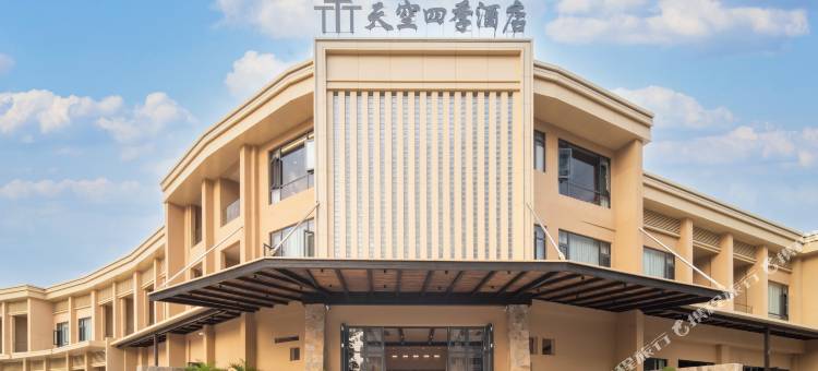 天空四季酒店(三亚湾凤凰机场店)图片