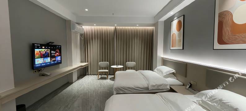 嘉钰商务酒店(商业大道八一总场店)图片