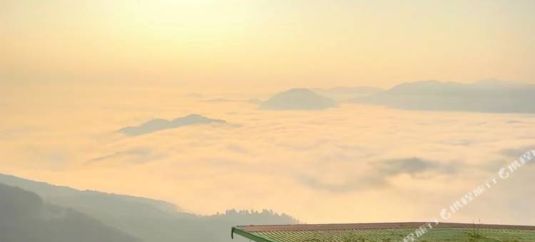 访云山CAMP·日出云海悬崖落日度假营地图片