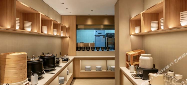 里白酒店(滕王阁阳明公园地铁站店)图片
