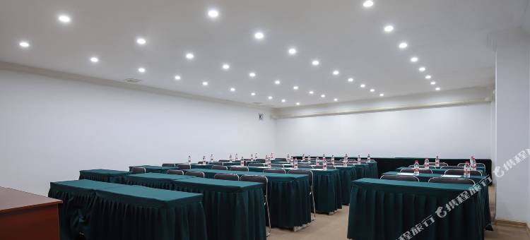 维也纳3好酒店(灵璧奇石公园迎宾大道店)图片